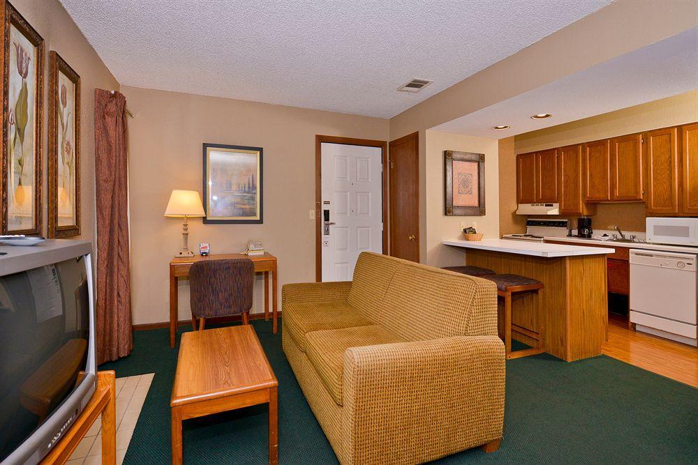 Mainstay Suites Springfield South - Battlefield Rd Exterior photo