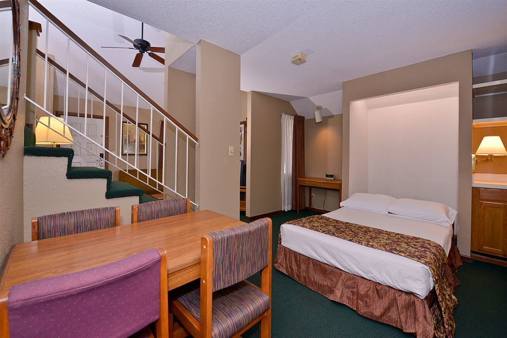 Mainstay Suites Springfield South - Battlefield Rd Exterior photo